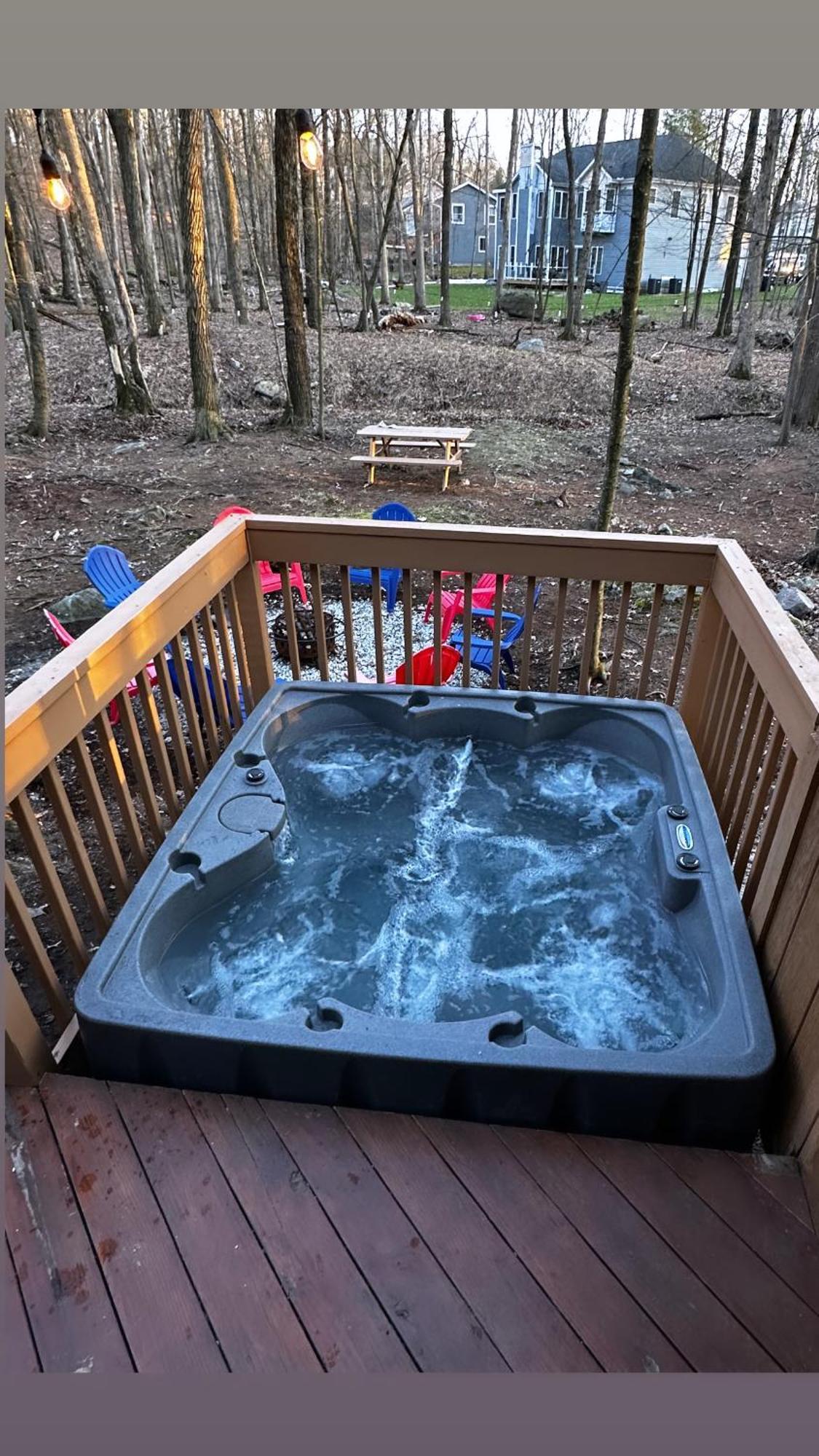 Cozy Cabin At Poconos With Hot Tub And Fire Pit East Stroudsburg Exterior foto